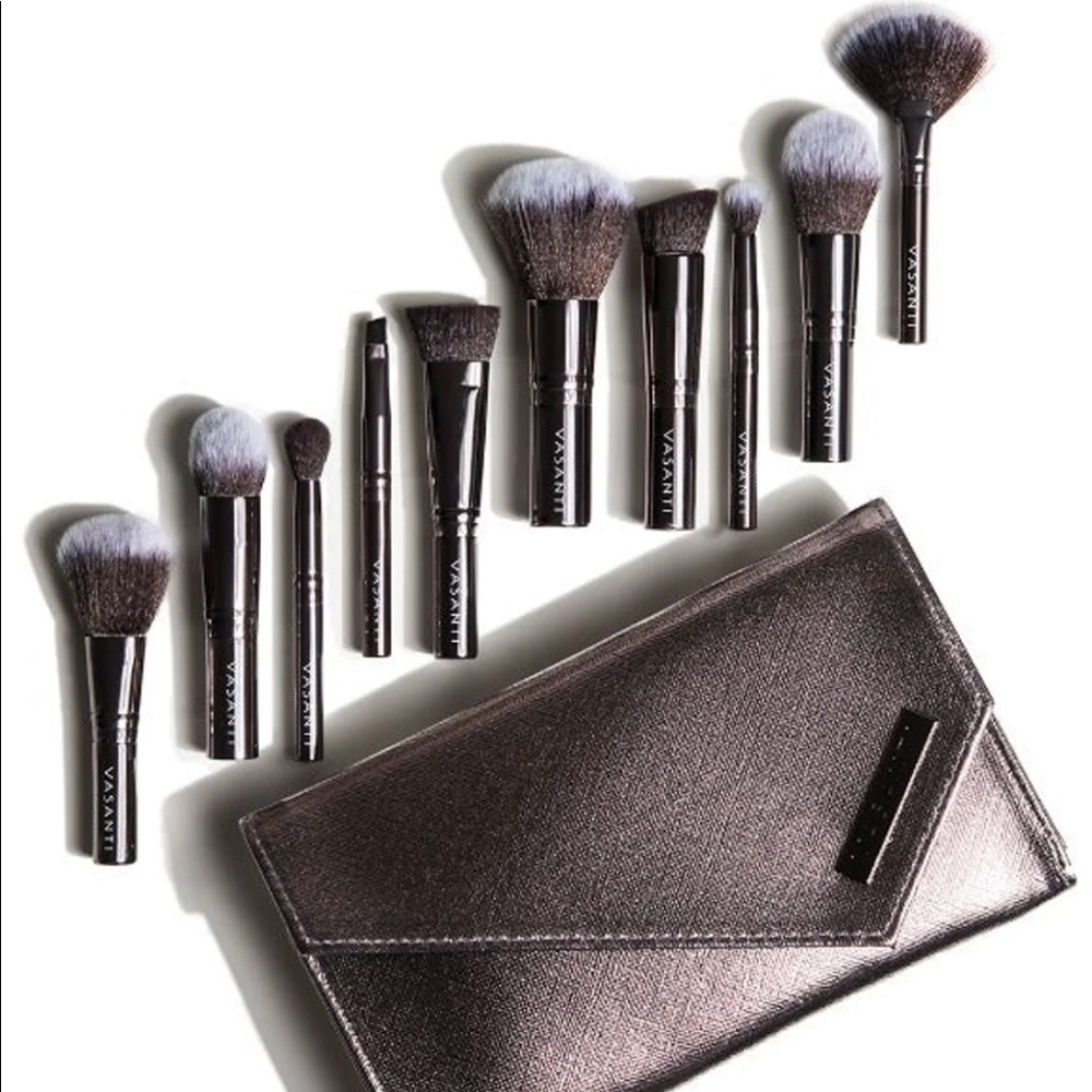 VASANTI 10 Pieces Stubby Brush Set
